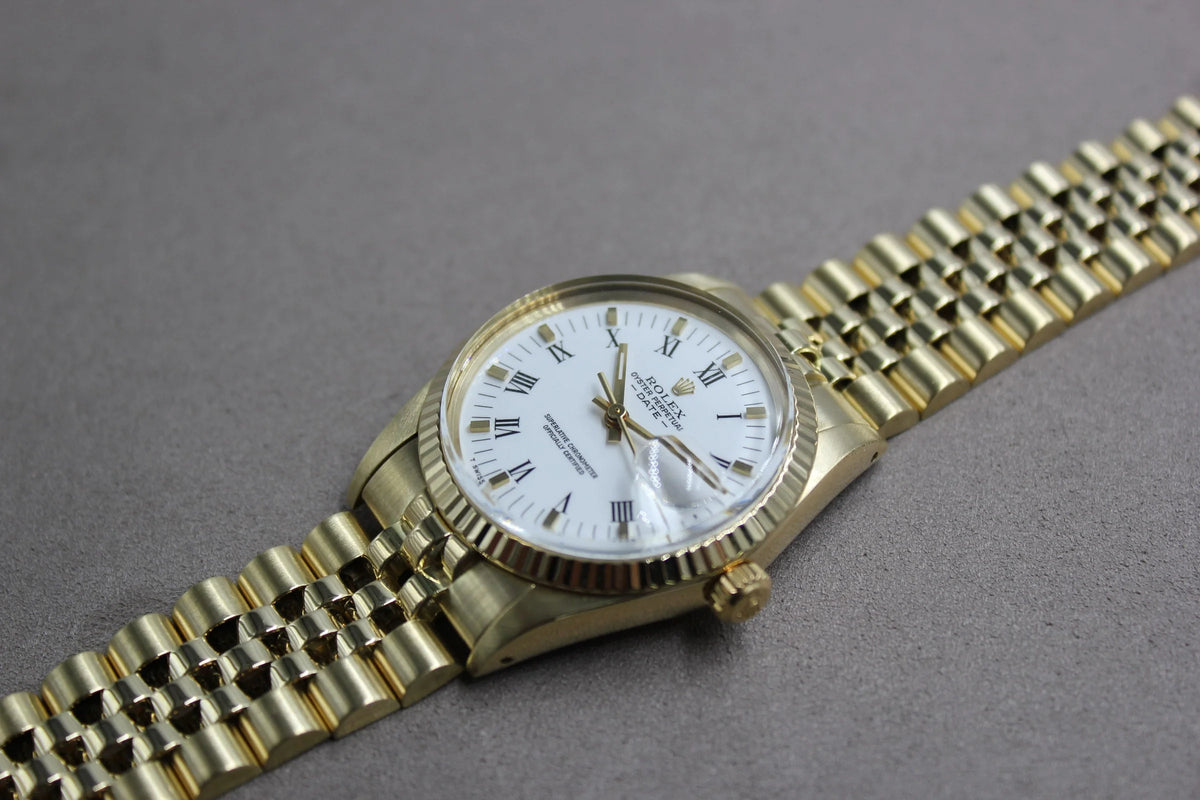 Rolex oyster perpetual date 15037 hot sale